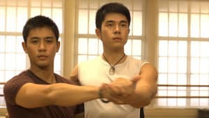 Ang Sayaw ng Dalawang Kaliwang Paa — foto 1
