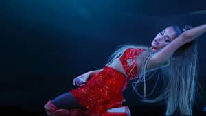 Ariana Grande: Excuse me, I love you — foto 2