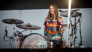 Metronomy en concert aux Vieilles Charrues — foto 2
