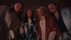Blood Sisters — foto 8