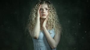 Sacred Lies — foto 1