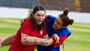 Algunas Jugadoras Sueñan Con Anotar