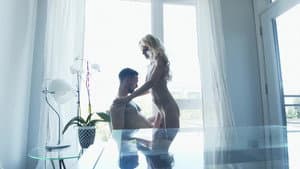 A Blonde Gone Wild — foto 1