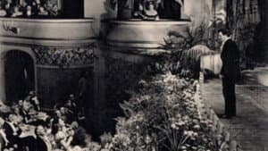 Idol of Paris — foto 1