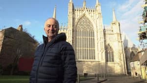 Britain's Great Cathedrals with Tony Robinson — foto 2