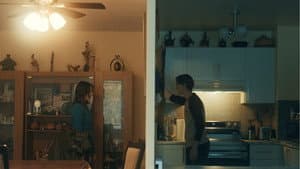 Between Us — foto 1