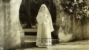 The White Sister — foto 4