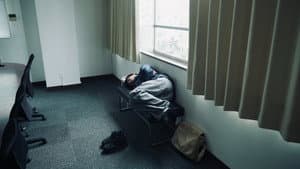 死に損なった男 — foto 2