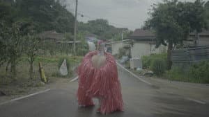 비커밍 킴 — foto 1