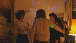 a laugh, a dance, a cry — foto 5