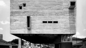 Architekt drsnej poetiky — foto 1