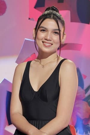 Haley Dizon