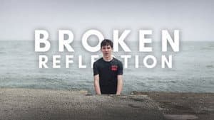 Broken Reflection — foto 1