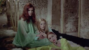 Girl Slaves Of Morgana Le Fay — foto 4
