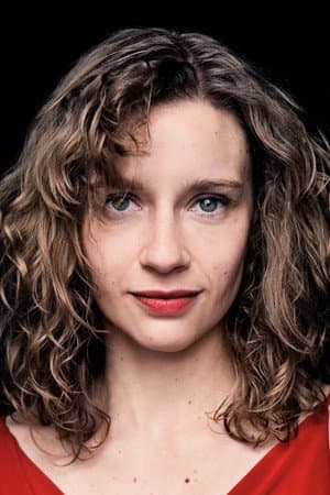 Luise Hart
