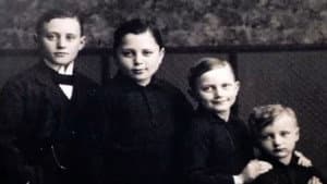 Secret Courage: The Walter Suskind Story — foto 2