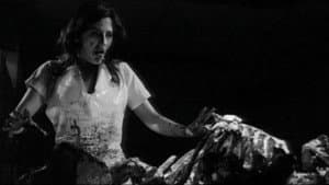 Graveyard Alive: A Zombie Nurse in Love — foto 7