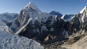 Pumori, Mendiaren Alaba — foto 2