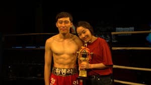 갓길로 달리는 코뿔소 — foto 1