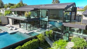 Buying Beverly Hills — foto 3
