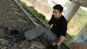 မျက်နှာပြင်များ — foto 1