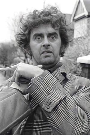 Ian MacNaughton