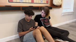 Griffin and Greyson Go Will-Hunting — foto 1