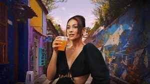 Bebiendo con Shay Mitchell — foto 10