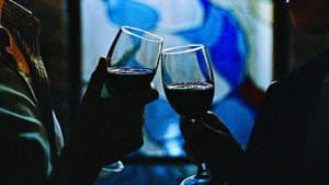 A Long Time Between Drinks — foto 1