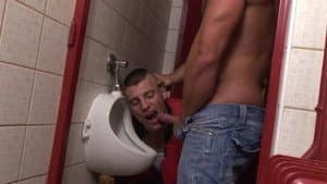 Cum Fucking Skinheads 2 — foto 1