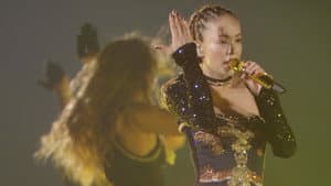 Namie Amuro Final Tour 2018 ~Finally~ 東京ドーム最終公演 — foto 9