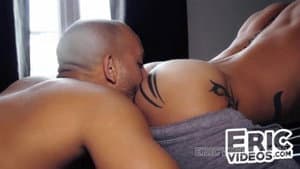 Inches Deep Inside — foto 1