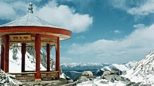 Cesta vede do Tibetu — foto 1