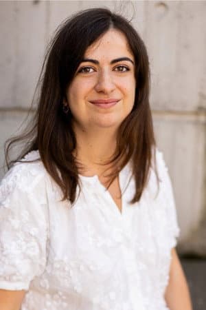 Lara Panah-Izadi