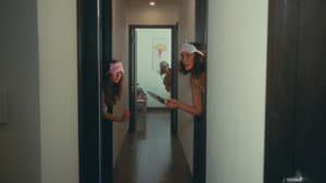 Behind Closed Doors — foto 1