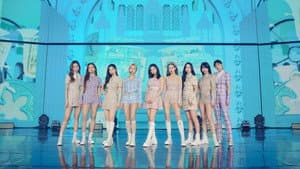 TWICE in Wonderland — foto 1