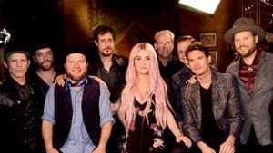 CMT Crossroads: Kesha & Old Crow Medicine Show — foto 1