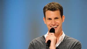 Daniel Tosh: Happy Thoughts — foto 1