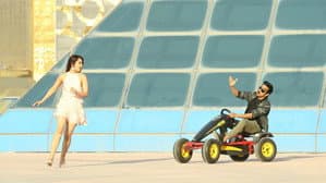 టచ్ చెసి చూడూ — foto 8