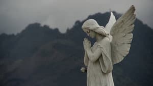 Losing Our Religion — foto 1
