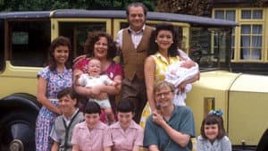 The Darling Buds of May — foto 1