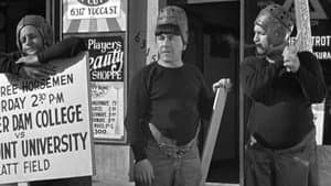Three Little Pigskins — foto 1