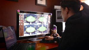 Bet Raise Fold: The Story of Online Poker — foto 10
