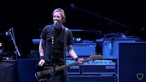 Joan Jett & The Blackhearts LIVE - Chicago, IL 2015 — foto 3