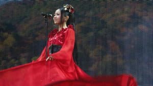 Mai Kuraki Live Project 2018 “Red it be ～君想ふ 春夏秋冬～” — foto 3