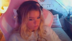 Based Amy — foto 1