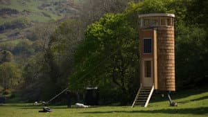 Cabins in the Wild with Dick Strawbridge — foto 3