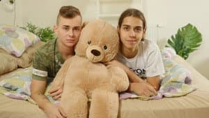 To Catch A Twink 2 — foto 1
