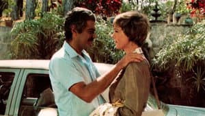 The Tamarind Seed — foto 1