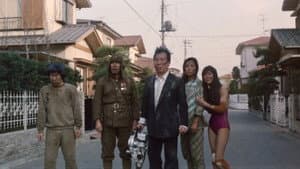 逆噴射家族 — foto 8